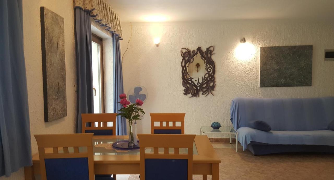 Apartments Coki Фунтана Экстерьер фото