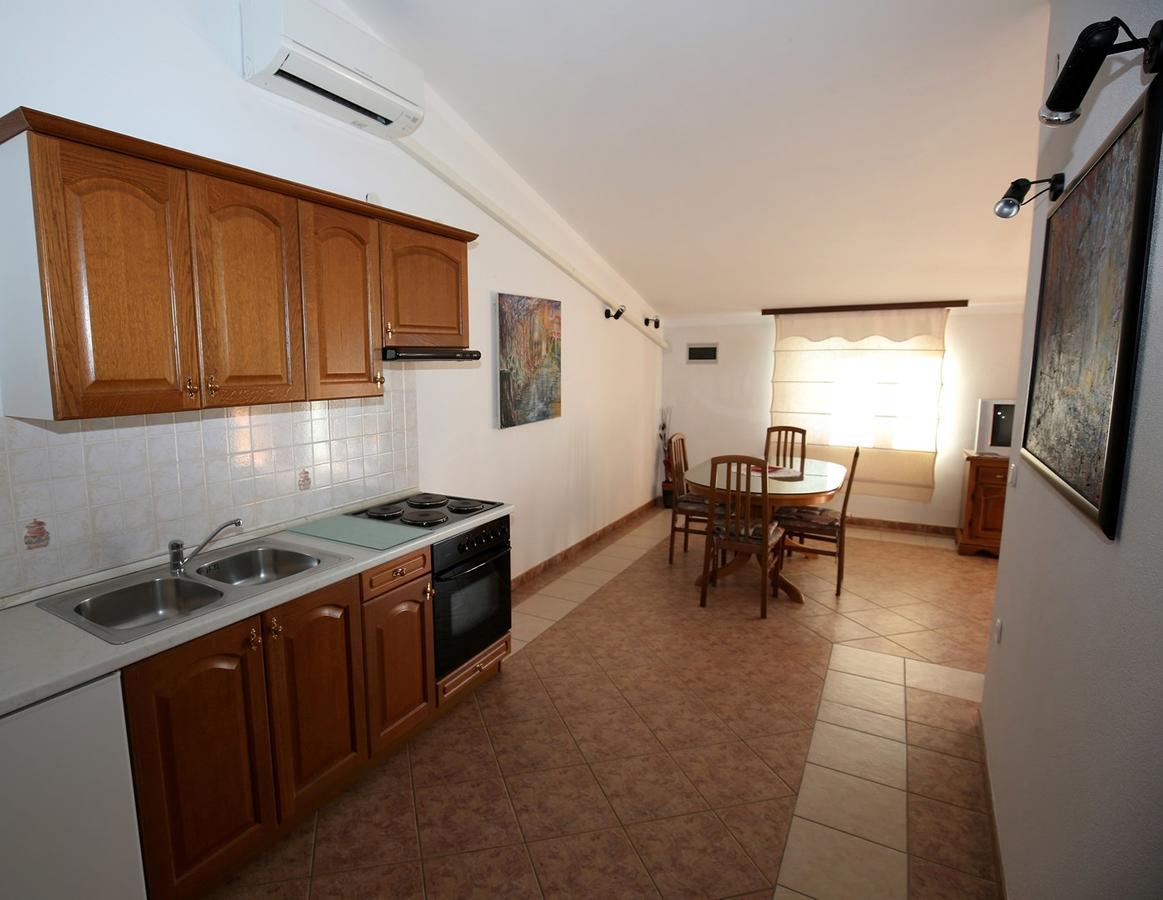Apartments Coki Фунтана Экстерьер фото